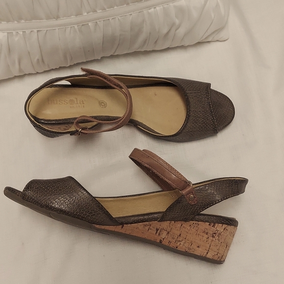 BUSSOLA Cork Wedge Sandals Leather Snakeskin Embossed - Picture 9 of 10